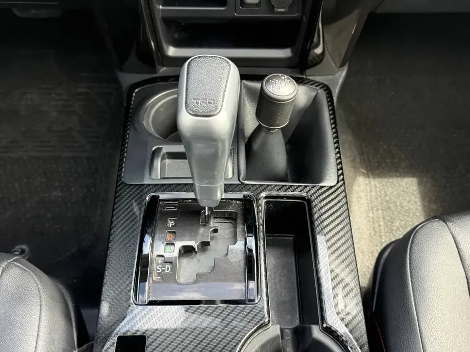 2019 Toyota 4Runner 5th Gen - Image 18 of 20