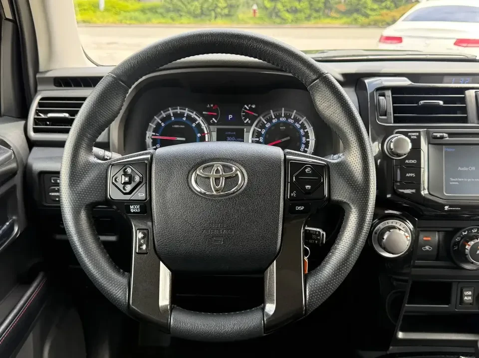 2019 Toyota 4Runner 5th Gen - Image 14 of 20