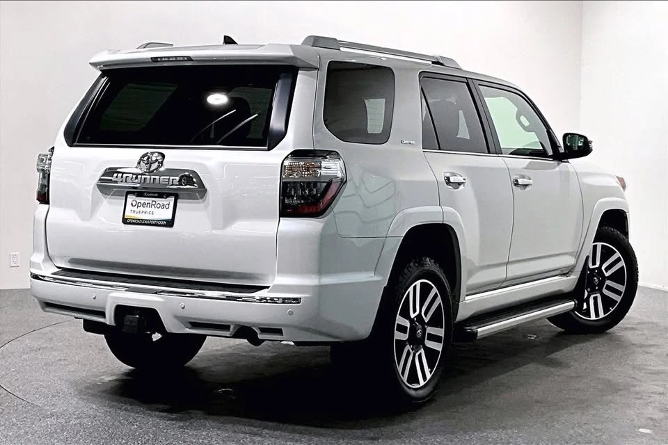 2019 Toyota 4Runner 5th Gen - Image 3 of 7