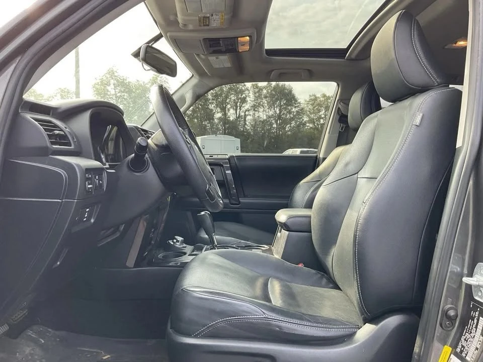 2019 Toyota 4Runner 5th Gen - Image 9 of 10