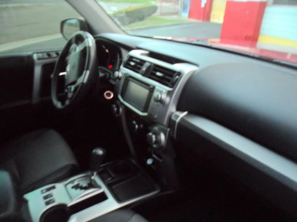 2019 Toyota 4Runner 5th Gen - Image 9 of 12