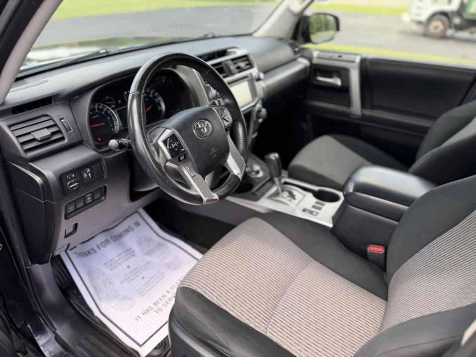 2019 Toyota 4Runner 5th Gen - Image 9 of 13