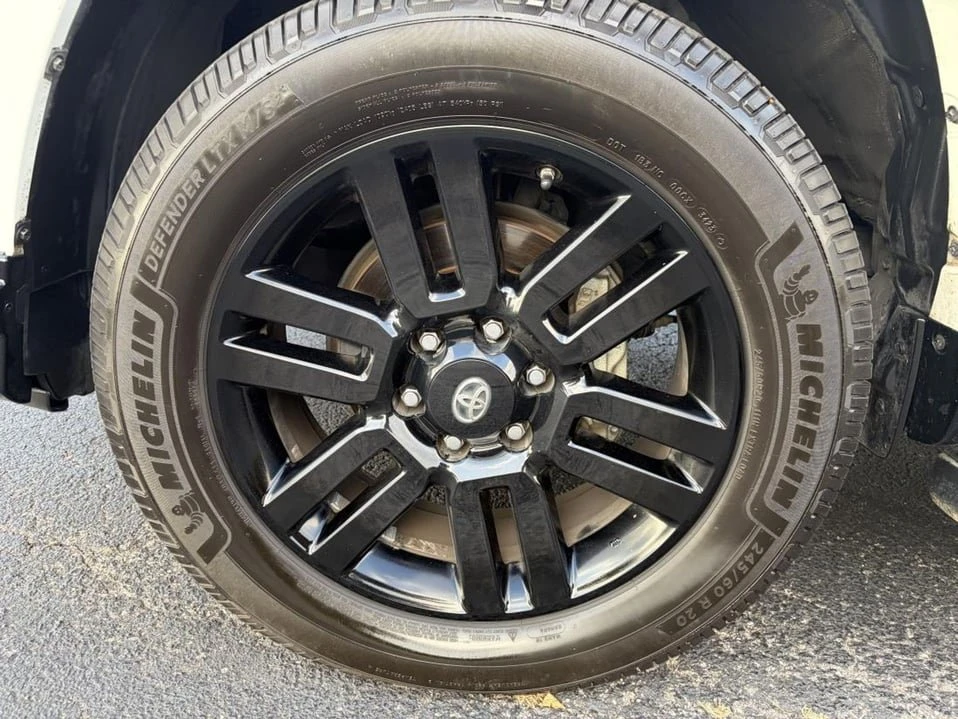 2019 Toyota 4Runner 5th Gen - Image 8 of 20