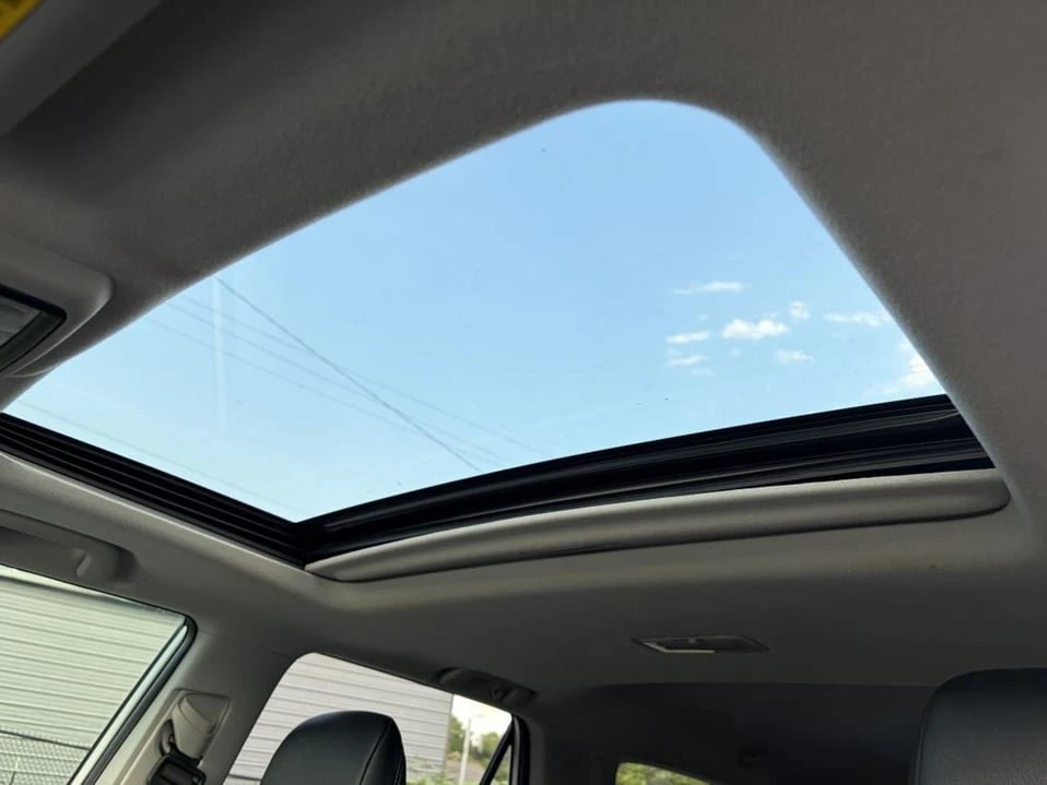 2019 Toyota 4Runner 5th Gen - Image 17 of 20