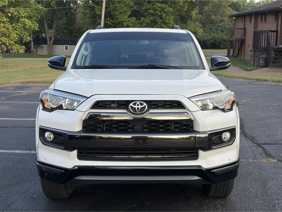2019 Toyota 4Runner 5th Gen - Image 2 of 20