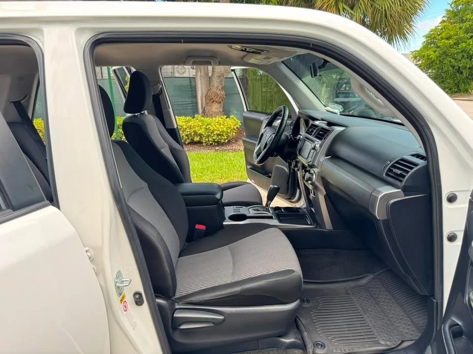 2019 Toyota 4Runner 5th Gen - Image 11 of 19