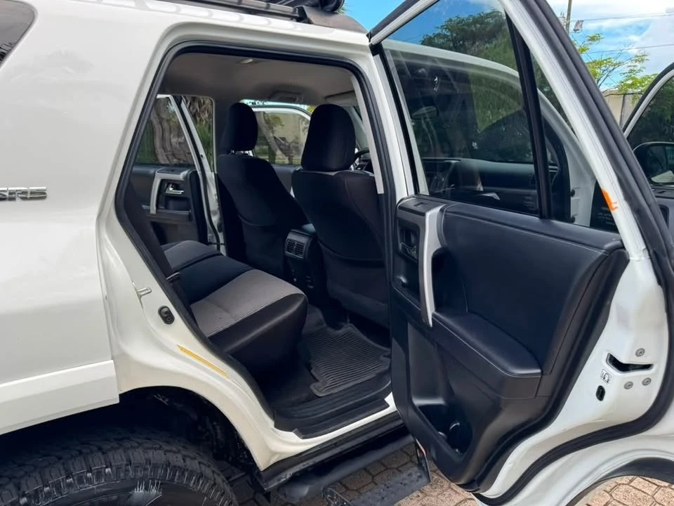 2019 Toyota 4Runner 5th Gen - Image 9 of 19