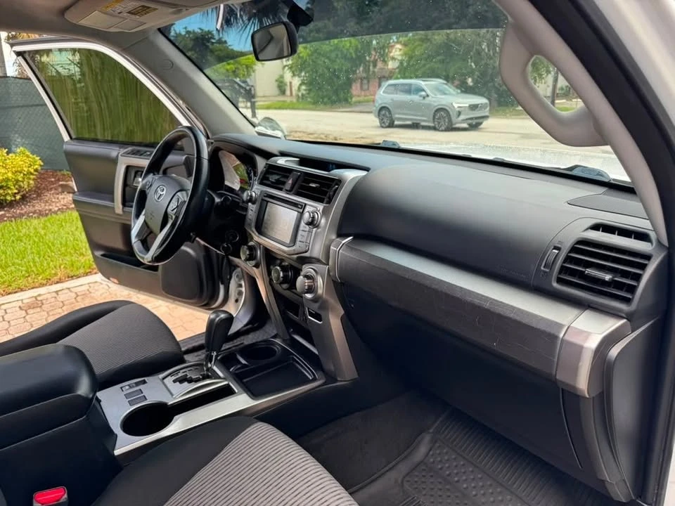 2019 Toyota 4Runner 5th Gen - Image 10 of 19