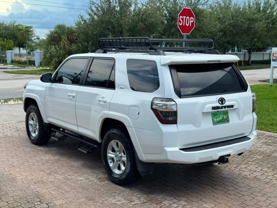 2019 Toyota 4Runner 5th Gen - Image 14 of 19