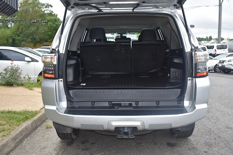 2019 Toyota 4Runner 5th Gen - Image 15 of 17