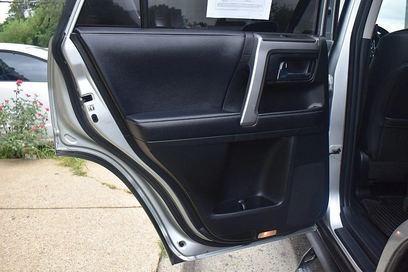 2019 Toyota 4Runner 5th Gen - Image 6 of 17