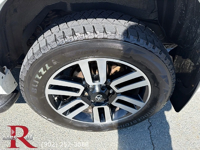 2019 Toyota 4Runner 5th Gen - Image 9 of 17