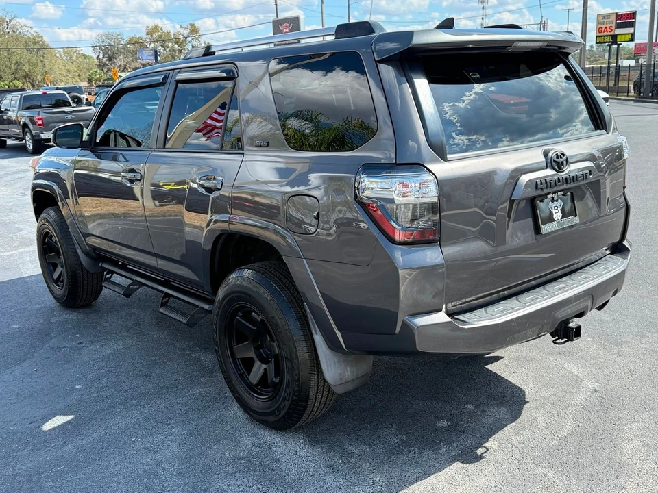 2019 Toyota 4Runner 5th Gen - Image 6 of 12