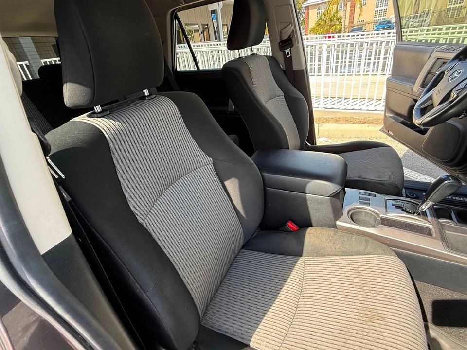 2019 Toyota 4Runner 5th Gen - Image 9 of 12