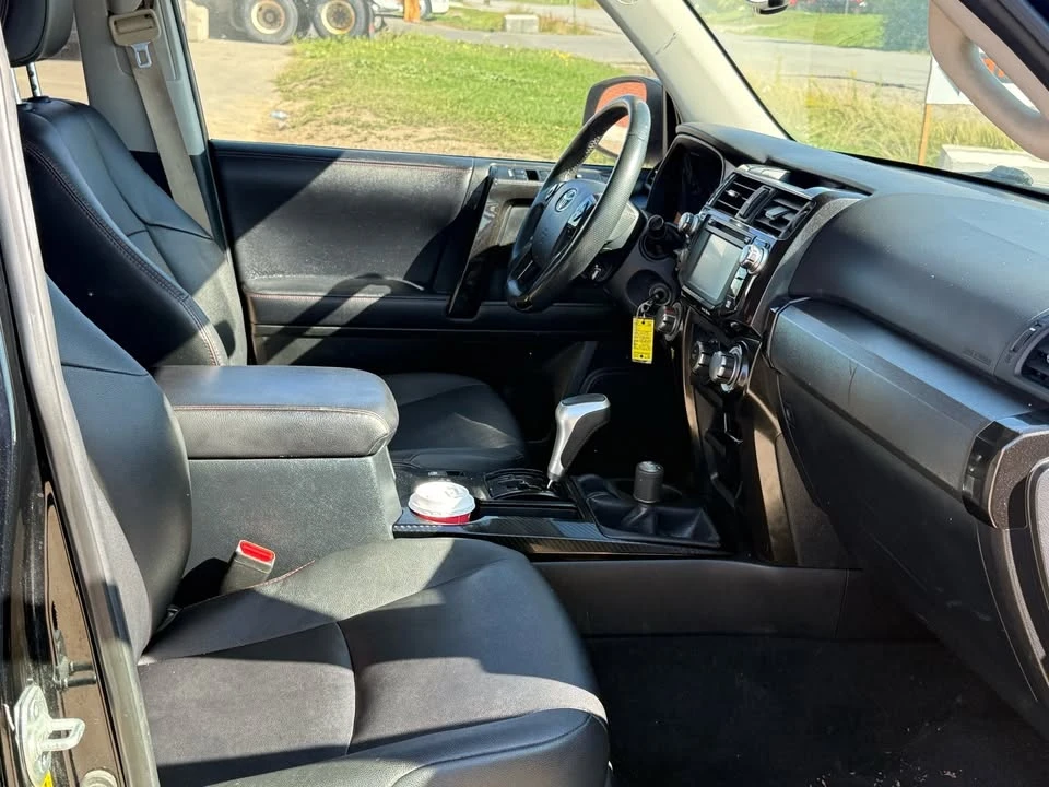 2019 Toyota 4Runner 5th Gen - Image 17 of 20