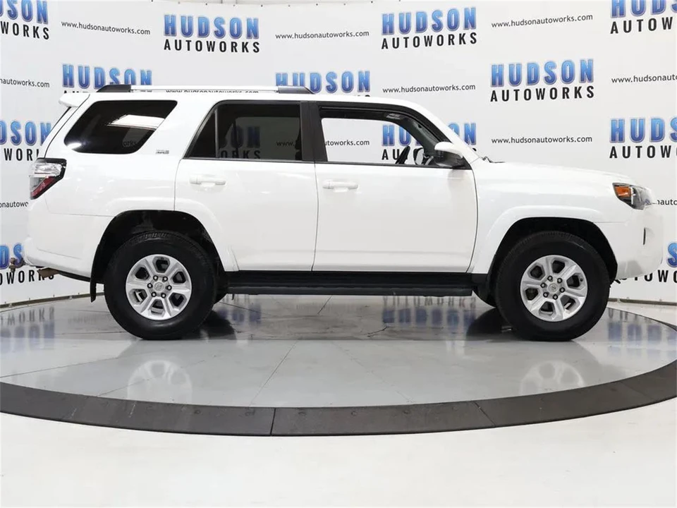 2019 Toyota 4Runner 5th Gen - Image 7 of 31