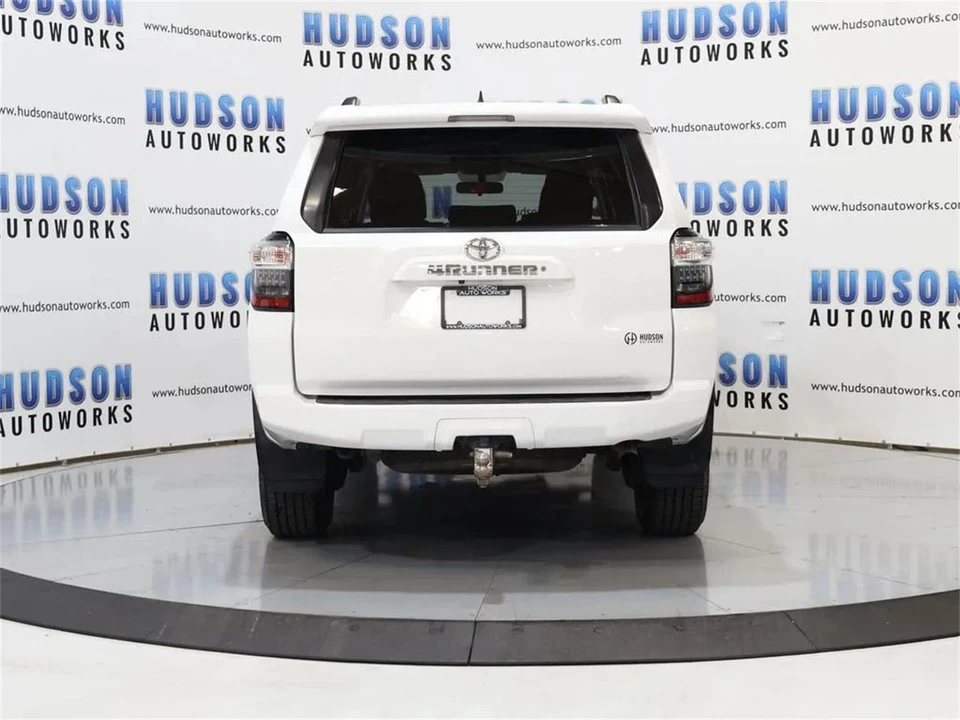 2019 Toyota 4Runner 5th Gen - Image 5 of 31