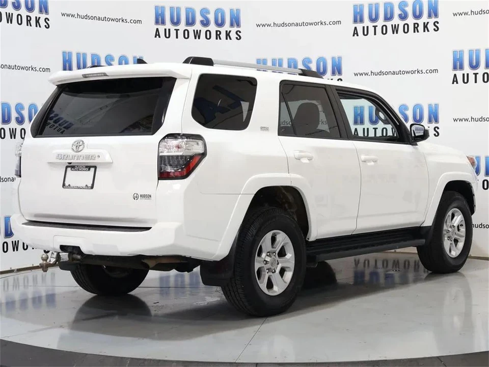 2019 Toyota 4Runner 5th Gen - Image 6 of 31