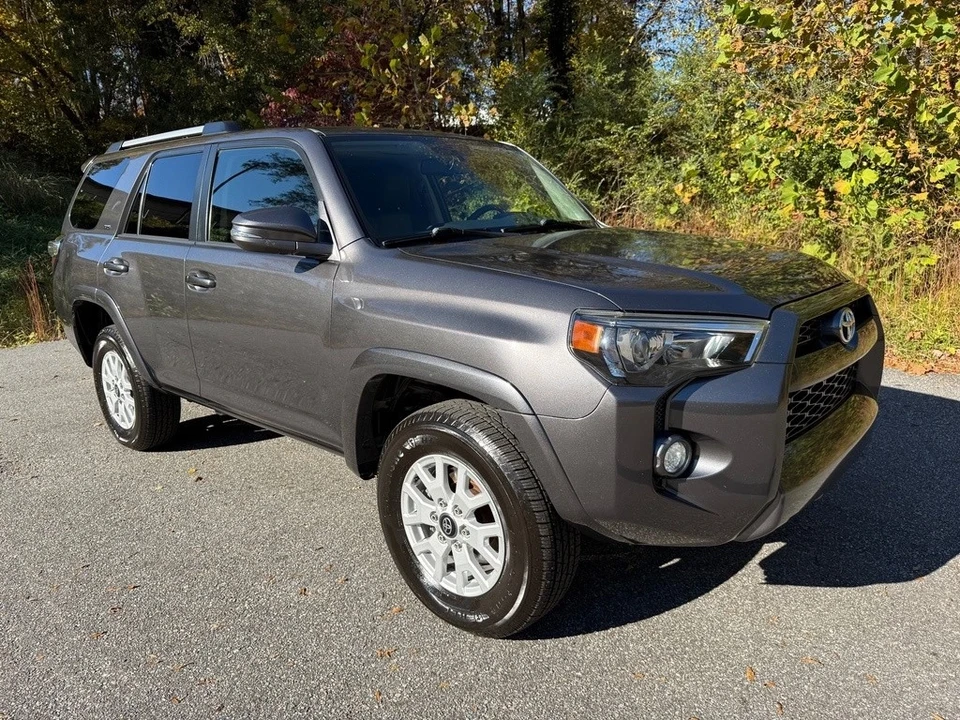 2019 Toyota 4Runner 5th Gen - Image 4 of 12