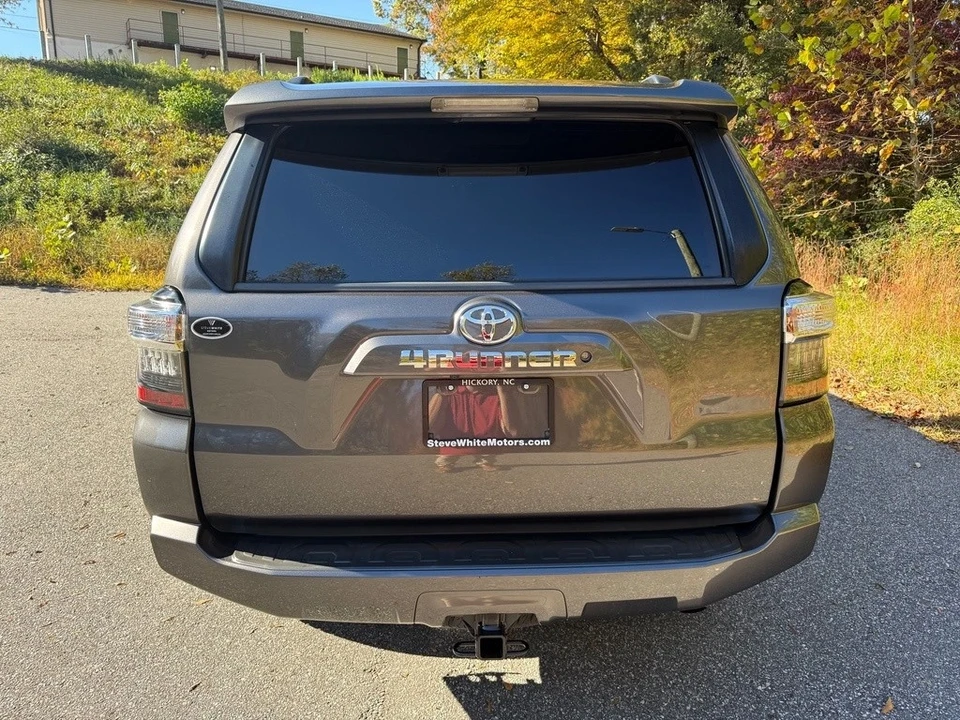 2019 Toyota 4Runner 5th Gen - Image 7 of 12