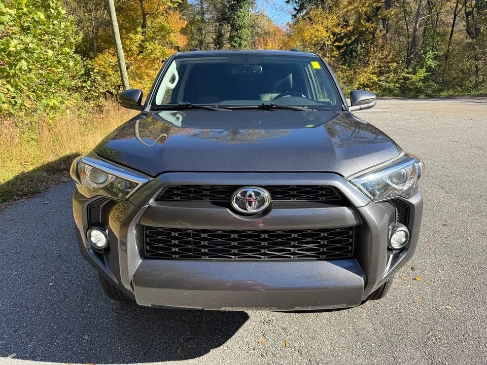 2019 Toyota 4Runner 5th Gen - Image 3 of 12