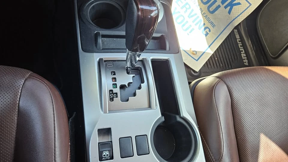2019 Toyota 4Runner 5th Gen - Image 15 of 17