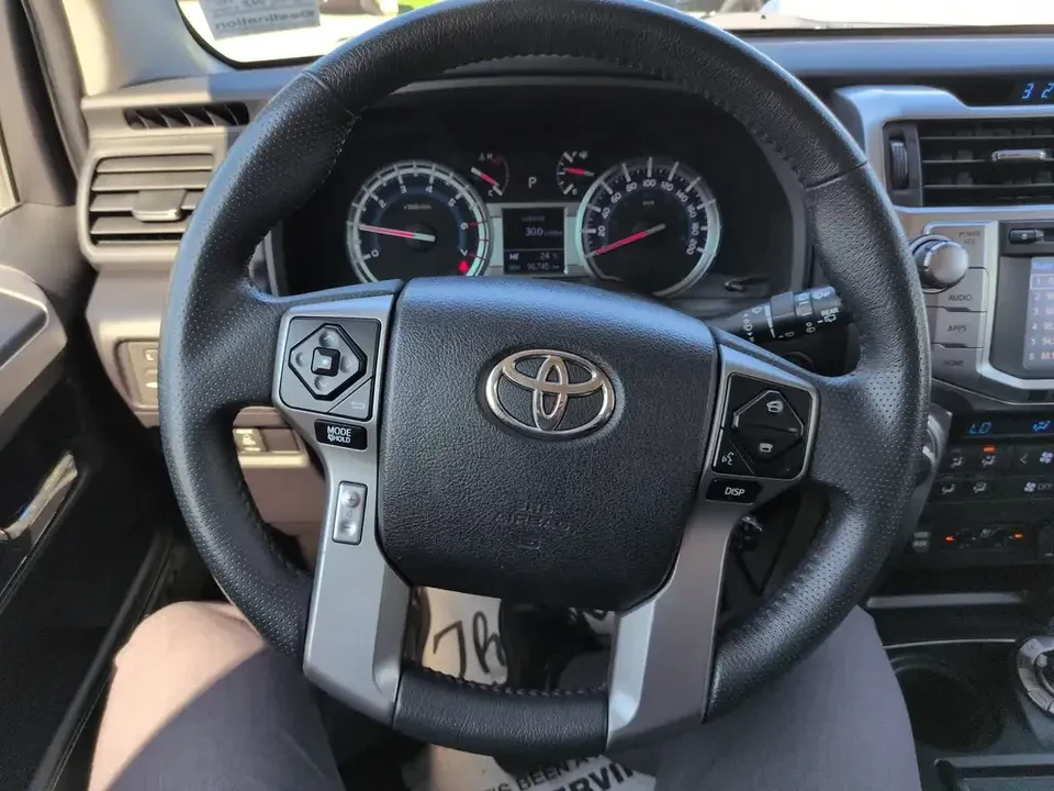 2019 Toyota 4Runner 5th Gen - Image 9 of 11