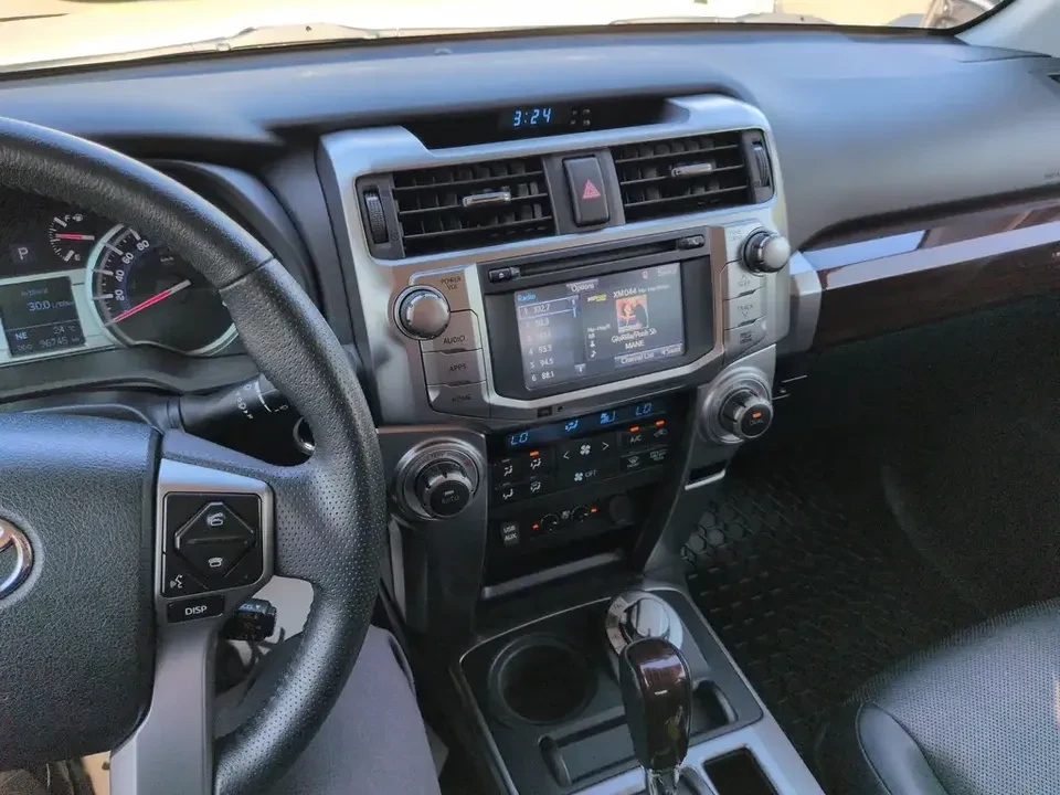 2019 Toyota 4Runner 5th Gen - Image 10 of 11