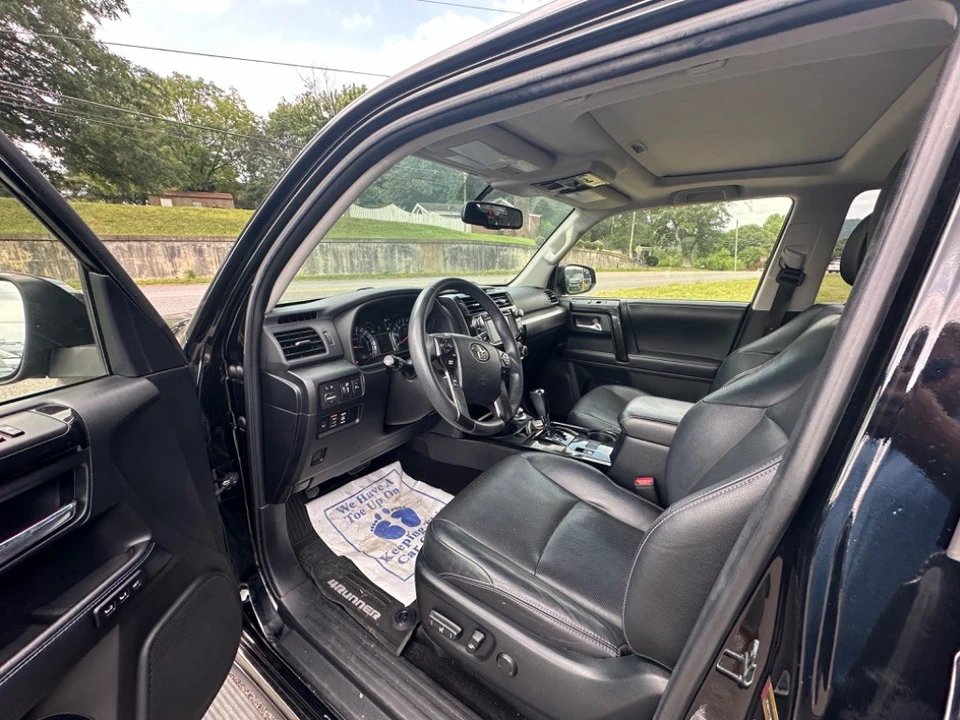 2019 Toyota 4Runner 5th Gen - Image 8 of 13