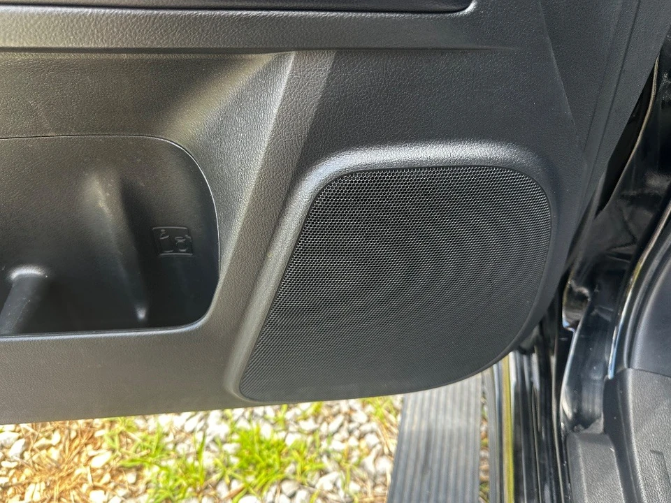 2019 Toyota 4Runner 5th Gen - Image 12 of 13