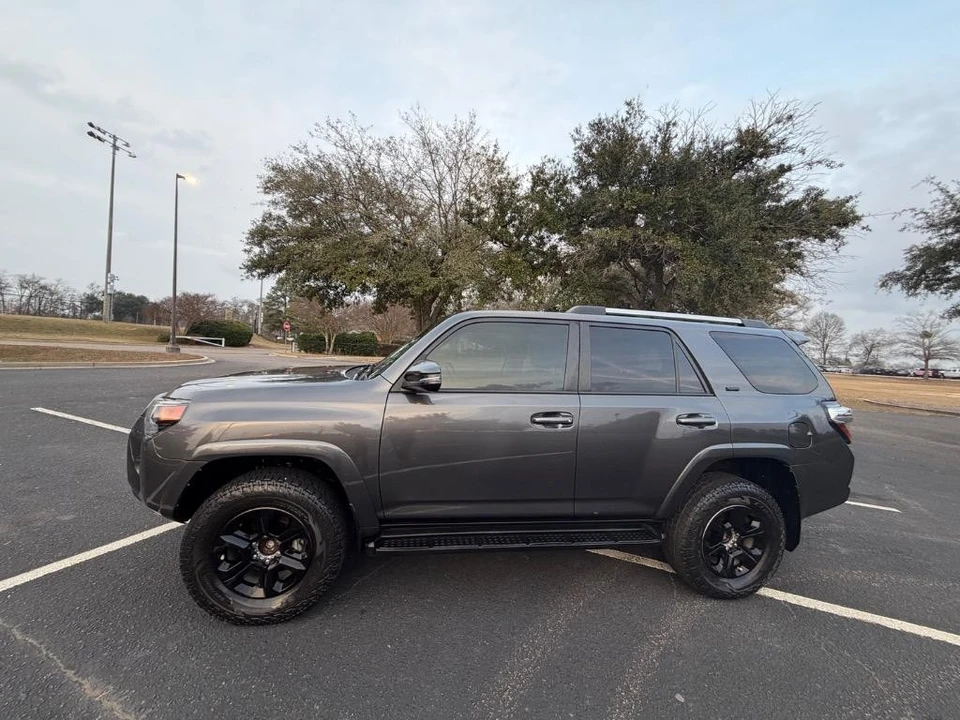 2019 Toyota 4Runner 5th Gen - Image 2 of 21