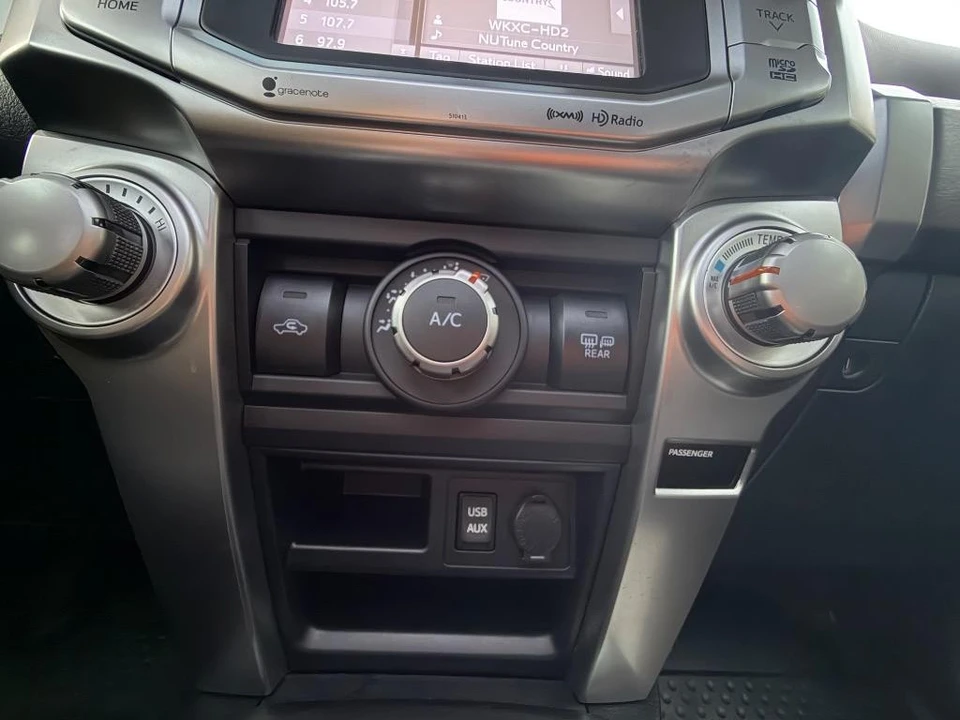 2019 Toyota 4Runner 5th Gen - Image 16 of 21