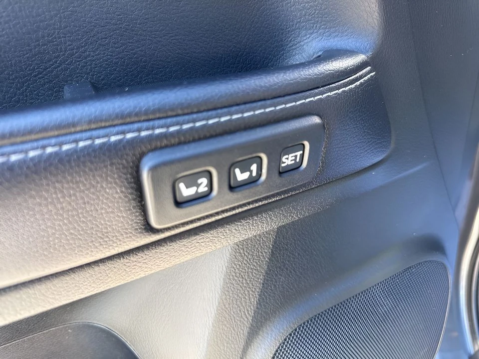 2019 Toyota 4Runner 5th Gen - Image 11 of 12