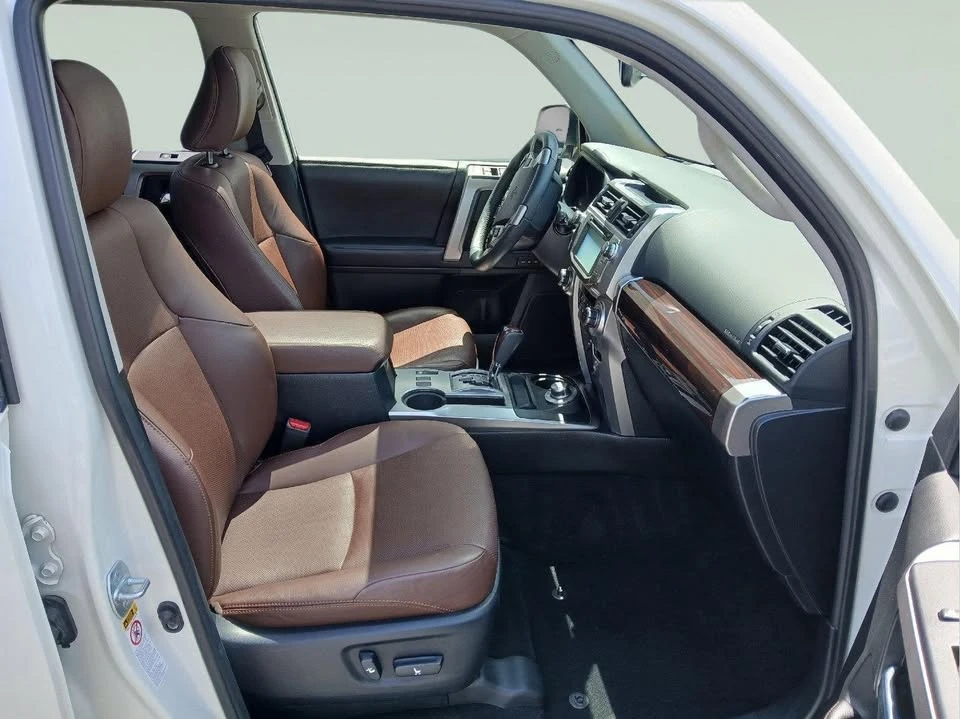 2019 Toyota 4Runner 5th Gen - Image 7 of 19