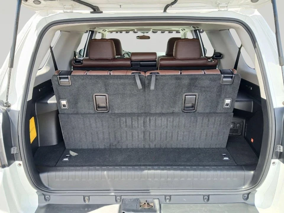 2019 Toyota 4Runner 5th Gen - Image 14 of 19