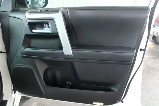 2019 Toyota 4Runner 5th Gen - Image 18 of 20