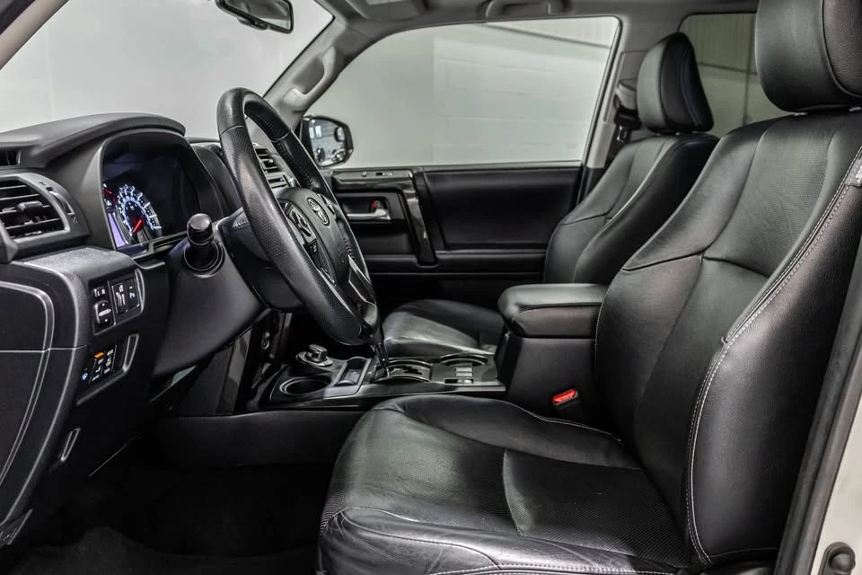 2019 Toyota 4Runner 5th Gen - Image 16 of 20