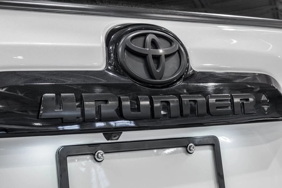 2019 Toyota 4Runner 5th Gen - Image 11 of 20