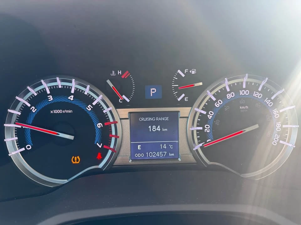 2019 Toyota 4Runner 5th Gen - Image 14 of 20