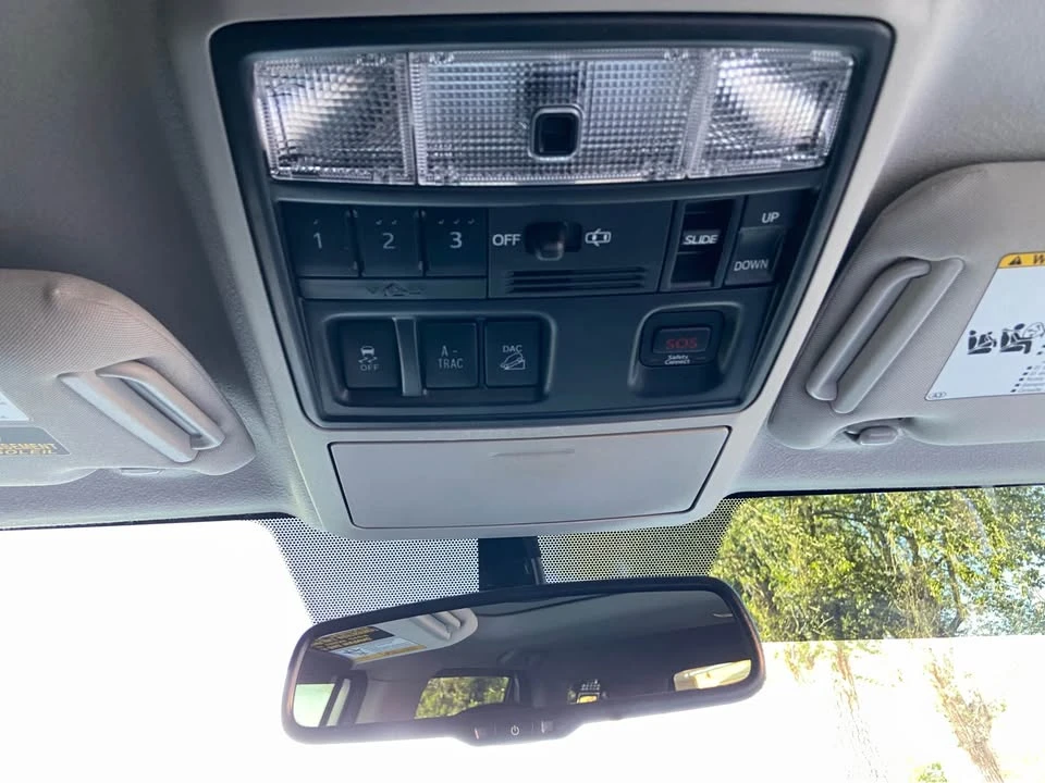 2019 Toyota 4Runner 5th Gen - Image 7 of 21