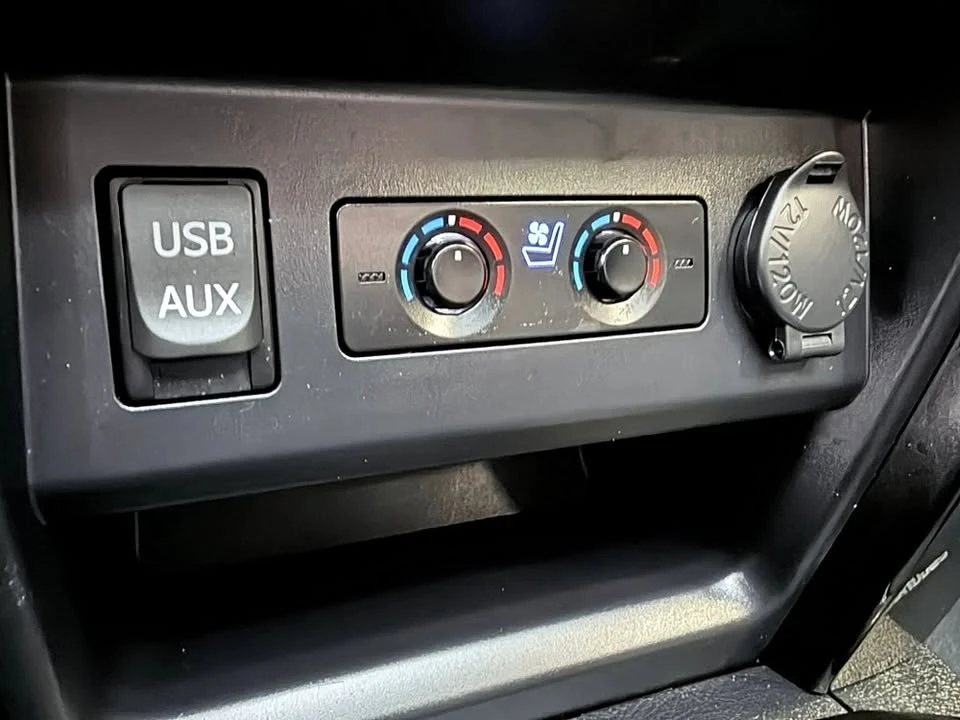 2019 Toyota 4Runner 5th Gen - Image 18 of 20