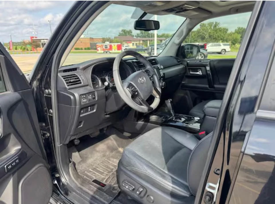 2019 Toyota 4Runner 5th Gen - Image 4 of 8