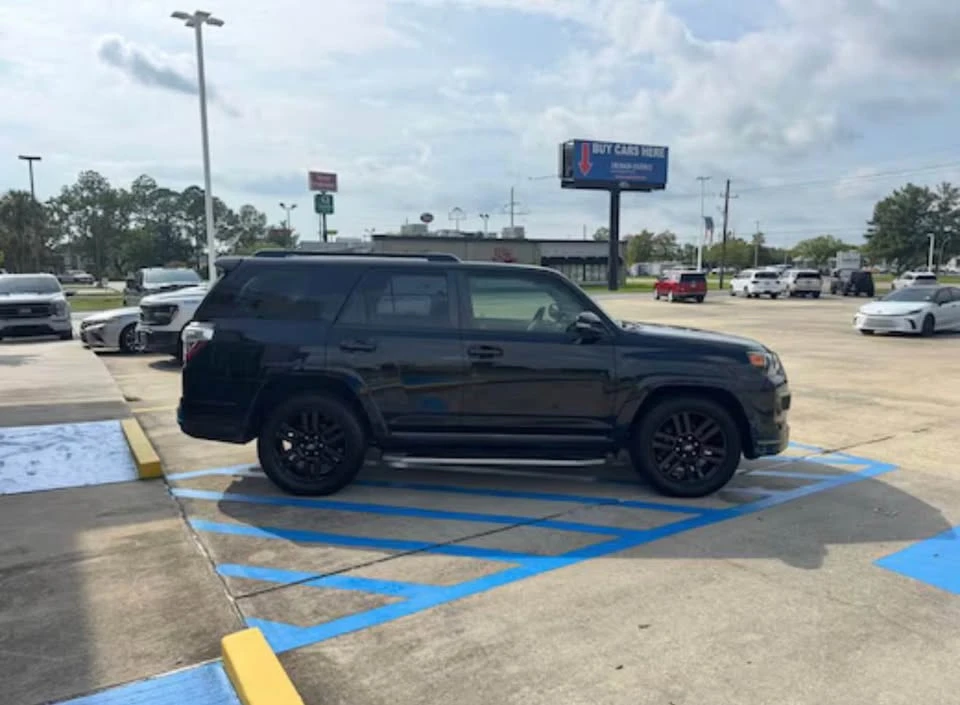 2019 Toyota 4Runner 5th Gen - Image 3 of 8