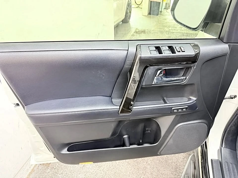 2019 Toyota 4Runner 5th Gen - Image 8 of 20