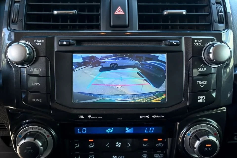 2019 Toyota 4Runner 5th Gen - Image 7 of 18