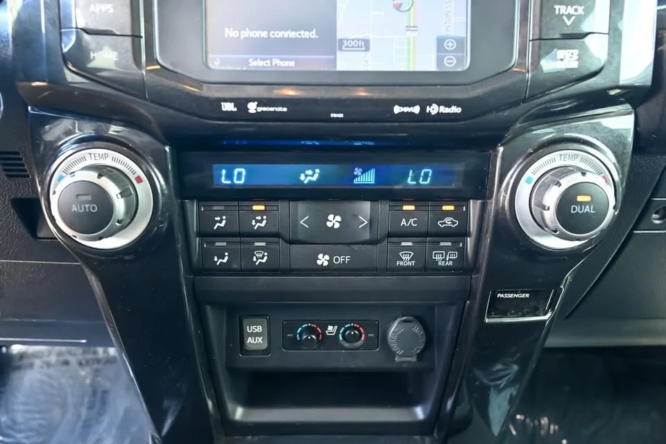2019 Toyota 4Runner 5th Gen - Image 17 of 18