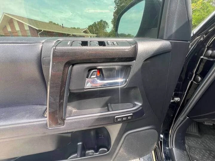 2019 Toyota 4Runner 5th Gen - Image 14 of 20