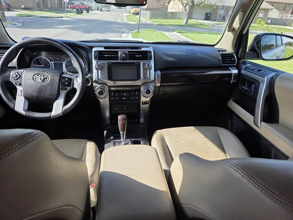 2019 Toyota 4Runner 5th Gen - Image 10 of 13