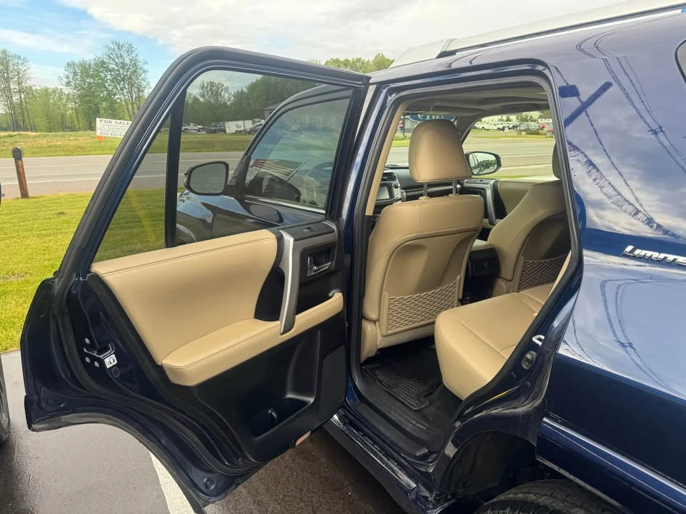 2019 Toyota 4Runner 5th Gen - Image 9 of 15