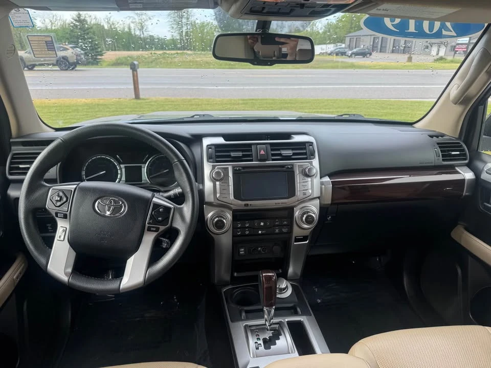 2019 Toyota 4Runner 5th Gen - Image 11 of 15
